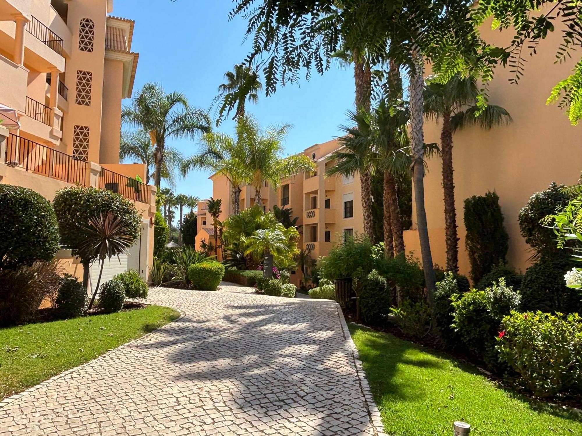 Aum Praia Da luz Resort Apartment Exterior foto